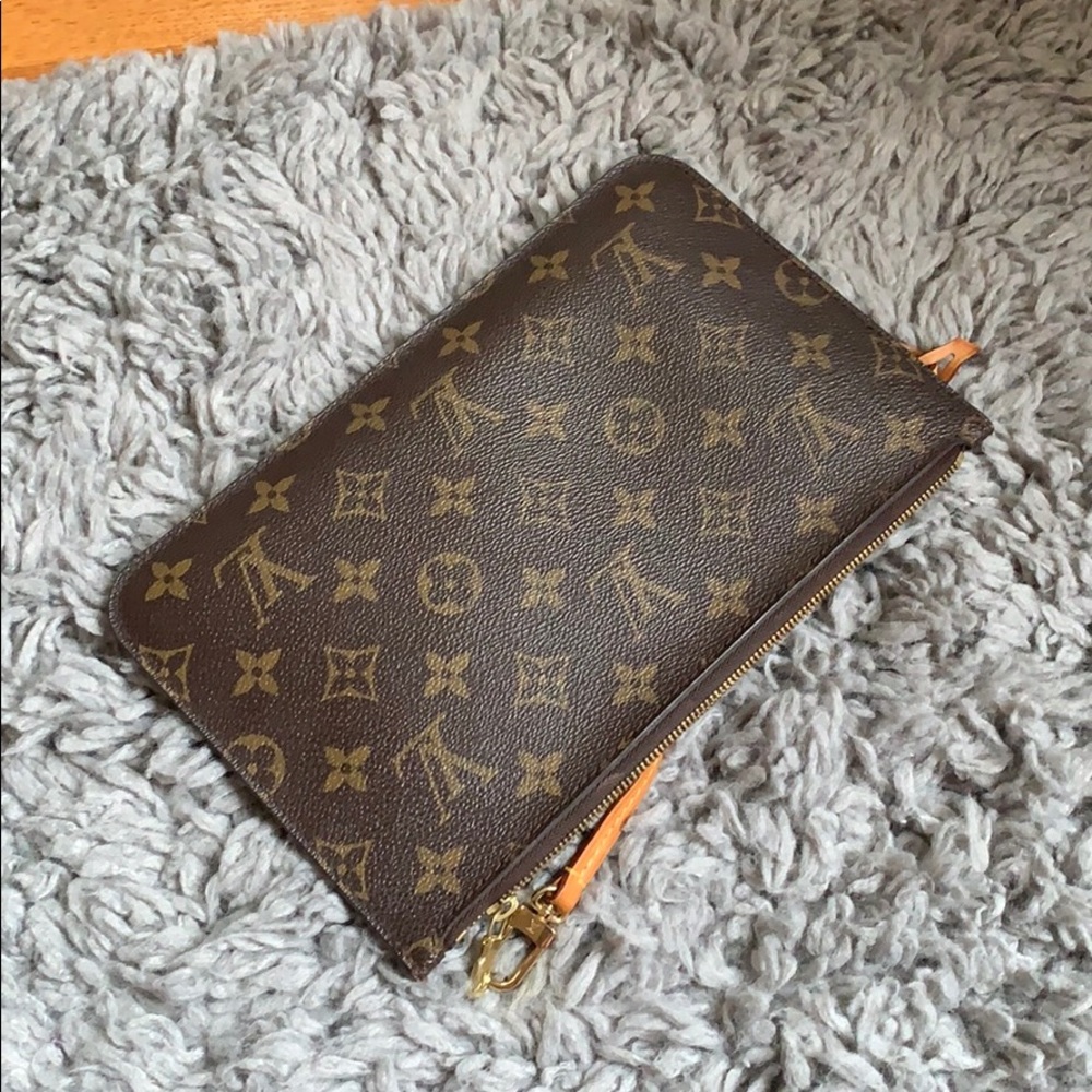 Authentic LV pouch